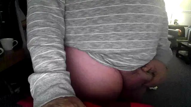 Snapshot of yourcourage1 chatting on October 14, 2025, 3:46 pm yourcourage1 online show from October 14, 2025, 3:46 pm