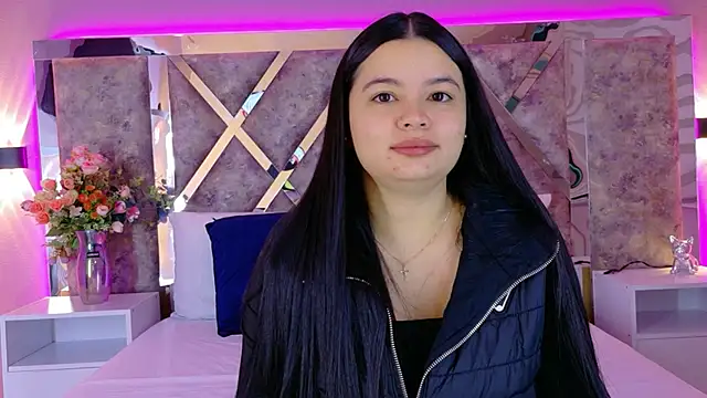 ValeriaOrtega online show from October 3, 2025, 11:40 am