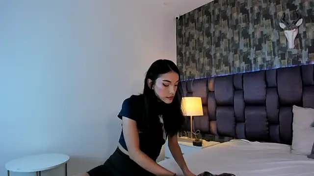 LorenVegga online show from July 19, 2026, 12:36 am