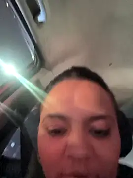 victoria  floyd online show from February 9, 2025, 4:04 am