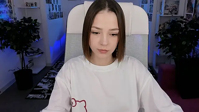 PamBeesly online show from October 27, 2025, 8:29 am