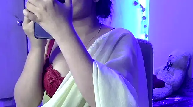 Snapshot of Shanaya1 chatting on February 27, 2025, 4:21 pm Shanaya1 online show from February 27, 2025, 4:21 pm