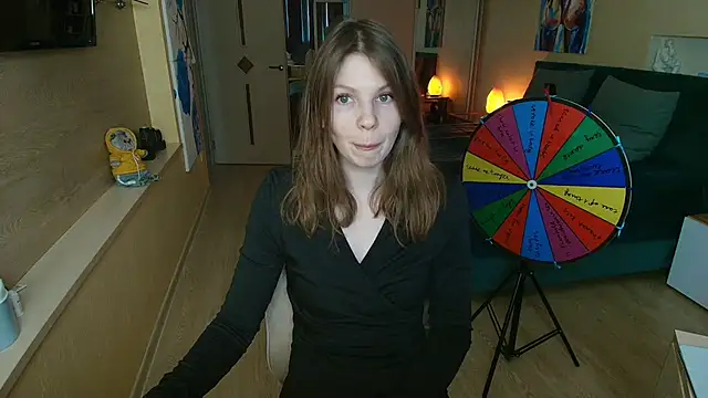 Snapshot of ReginaSparkle chatting on February 4, 2026, 5:02 am ReginaSparkle online show from February 4, 2026, 5:02 am