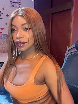 SaraYedid17 online show from November 13, 2025, 7:07 am