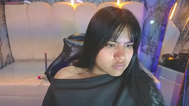 Paulette v online show from July 8, 2026, 1:04 pm