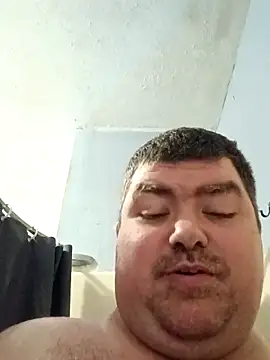 Snapshot of Rcraigue4 chatting on October 18, 2025, 4:08 pm Rcraigue4 online show from October 18, 2025, 4:08 pm