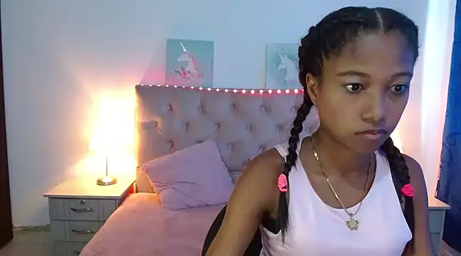 Snapshot of LITTLEDOLLHOT chatting on January 23, 2025, 2:07 pm LITTLEDOLLHOT online show from January 23, 2025, 2:07 pm