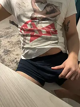 Snapshot of Greeneyes0820 chatting on January 22, 2025, 8:49 pm Greeneyes0820 online show from January 22, 2025, 8:49 pm