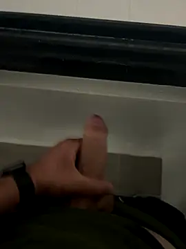 Snapshot of Greeneyes0820 chatting on October 1, 2025, 9:15 am Greeneyes0820 online show from October 1, 2025, 9:15 am