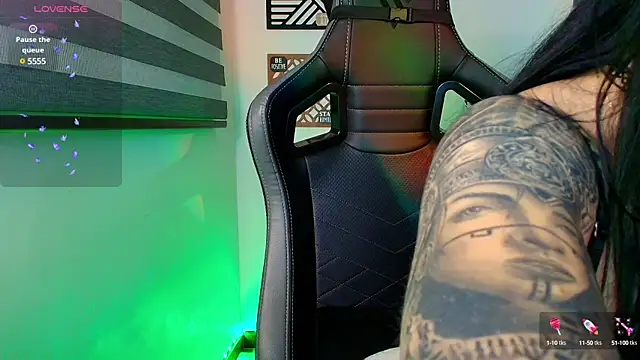 love sharol  online show from March 1, 2025, 1:32 am