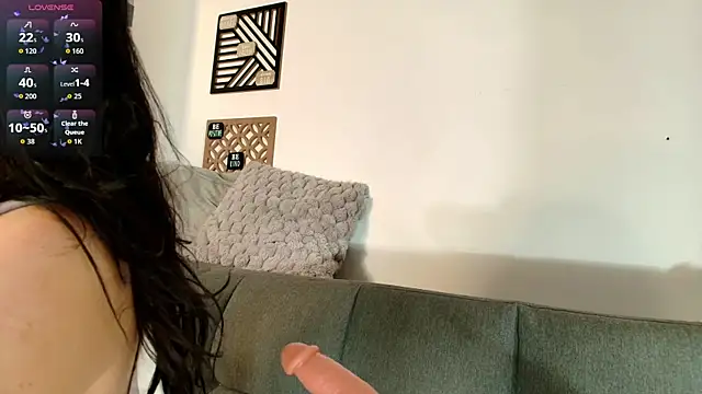 love sharol  online show from October 12, 2025, 12:31 am