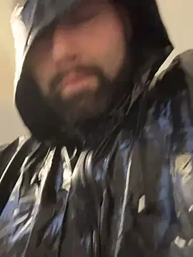 Snapshot of Dadbod4you chatting on March 11, 2025, 3:16 am Dadbod4you online show from March 11, 2025, 3:16 am