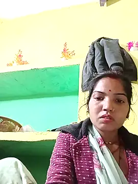 Bhuvi Bedi online show from February 10, 2025, 2:48 pm