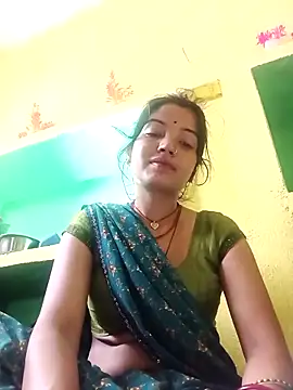 Bhuvi Bedi online show from February 26, 2025, 11:48 pm