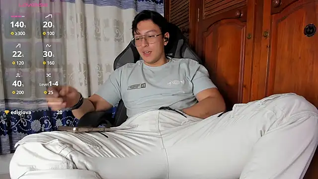 Amon  ashford online show from February 3, 2026, 1:26 am