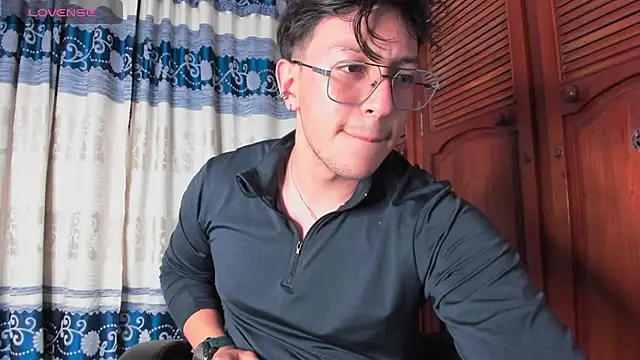 Amon  ashford online show from February 12, 2026, 3:23 am