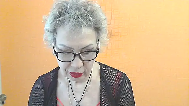 NessyJenixs online show from March 7, 2026, 7:05 am