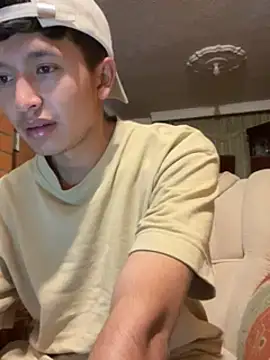 sebaxx8  online show from February 24, 2025, 4:49 am