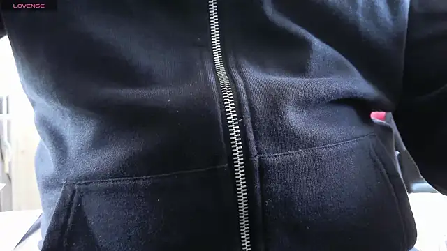 IndienTiger online show from April 10, 2026, 11:15 am