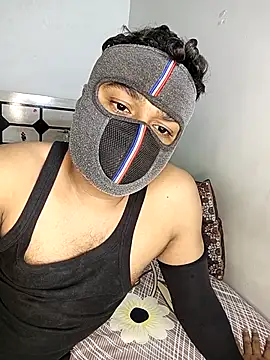 Love-N online show from November 21, 2025, 12:32 am