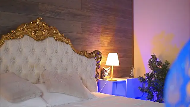 Snapshot of Juicy_Jessye chatting on February 23, 2025, 8:44 pm Juicy Jessye online show from February 23, 2025, 8:44 pm