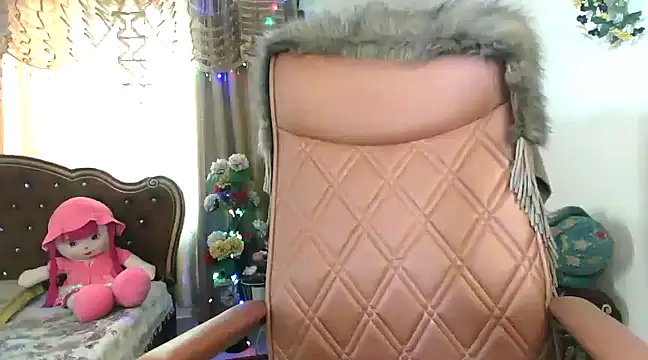 Snapshot of Ohh_Alvirah chatting on February 8, 2025, 4:57 am Ohh Alvirah online show from February 8, 2025, 4:57 am