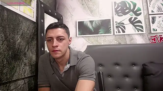 Frank Millers online show from February 21, 2025, 7:43 pm