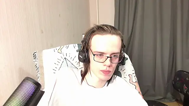 Fable  Boy online show from February 23, 2025, 3:51 pm