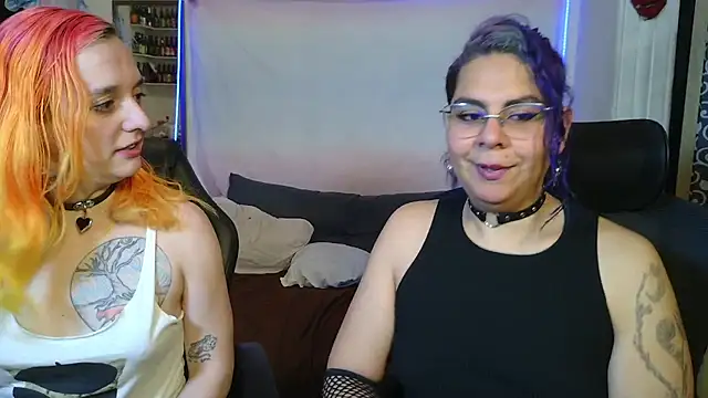 Snapshot of Evelan420 chatting on January 15, 2026, 7:28 pm Evelan420 online show from January 15, 2026, 7:28 pm