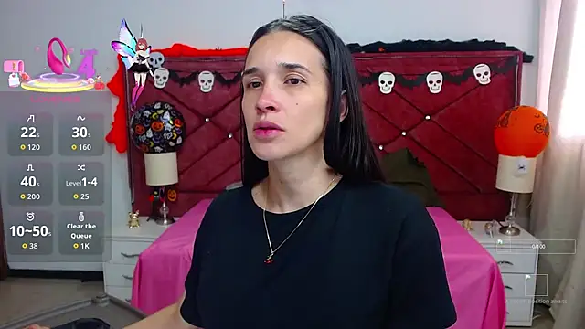 victoria adams07 online show from October 20, 2025, 7:03 pm