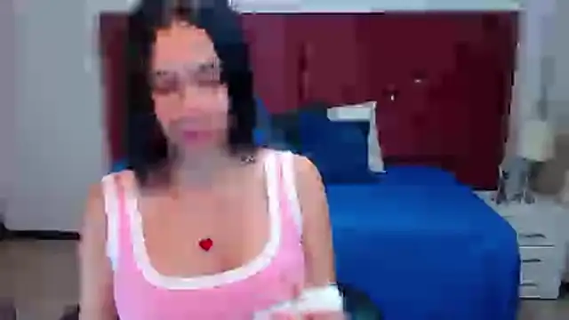 victoria adams07 online show from March 25, 2026, 8:37 pm