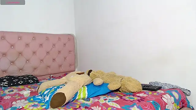 Snapshot of elettra_parisi19 chatting on February 12, 2025, 11:09 pm elettra parisi19 online show from February 12, 2025, 11:09 pm