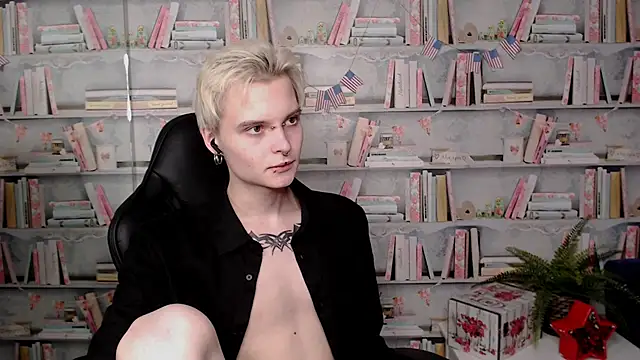 Snapshot of DemianEnglen chatting on March 11, 2025, 8:42 pm DemianEnglen online show from March 11, 2025, 8:42 pm