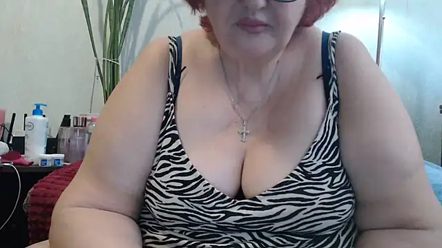 DeniseeRosea online show from February 15, 2026, 7:16 am
