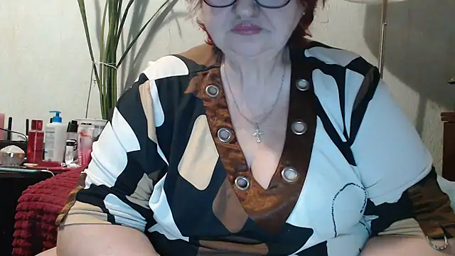 DeniseeRosea online show from March 18, 2026, 8:34 pm