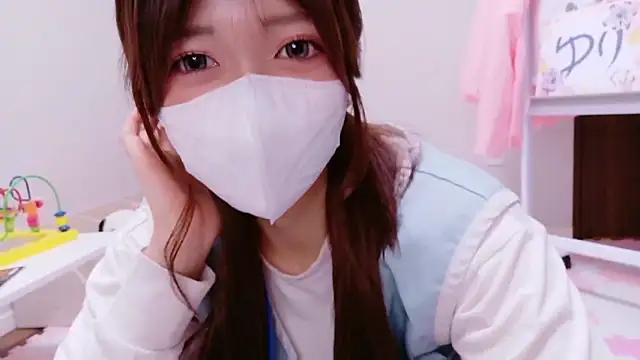 NA-KAREN-V8 online show from October 5, 2025, 11:41 am