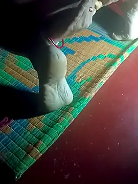 Snapshot of Bong-lady chatting on September 26, 2025, 6:56 pm Bong-lady online show from September 26, 2025, 6:56 pm