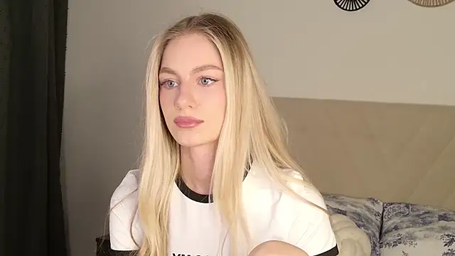 GabriellaOlsen online show from February 18, 2026, 4:58 pm