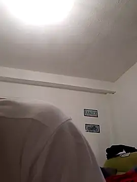 Snapshot of wapo100x100 chatting on February 3, 2025, 3:27 pm wapo100x100 online show from February 3, 2025, 3:27 pm