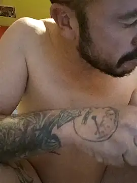 Snapshot of wapo100x100 chatting on February 12, 2025, 9:33 pm wapo100x100 online show from February 12, 2025, 9:33 pm