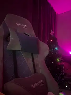 Snapshot of Ohmy_Nora_ chatting on January 30, 2025, 1:11 am Ohmy Nora online show from January 30, 2025, 1:11 am