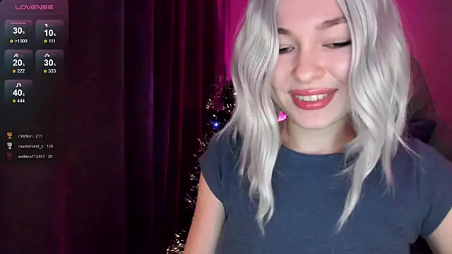 Snapshot of Ohmy_Nora_ chatting on February 5, 2025, 2:08 am Ohmy Nora online show from February 5, 2025, 2:08 am