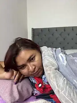 Snapshot of KarlaWild chatting on March 17, 2025, 6:11 pm KarlaWild online show from March 17, 2025, 6:11 pm