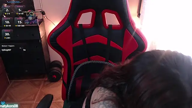 natyk m online show from March 25, 2026, 8:15 pm