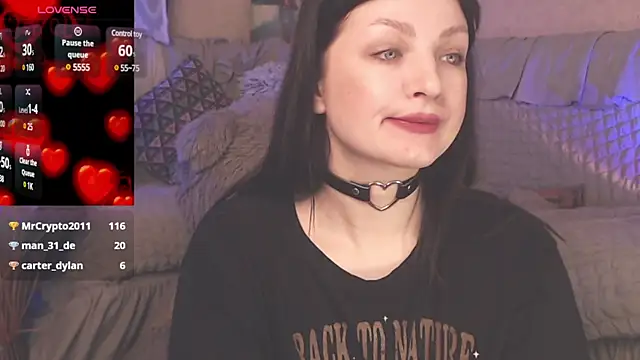 Snapshot of BritneyBarker chatting on February 12, 2025, 5:05 am BritneyBarker online show from February 12, 2025, 5:05 am