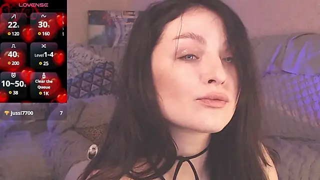 Snapshot of BritneyBarker chatting on February 23, 2025, 5:34 am BritneyBarker online show from February 23, 2025, 5:34 am