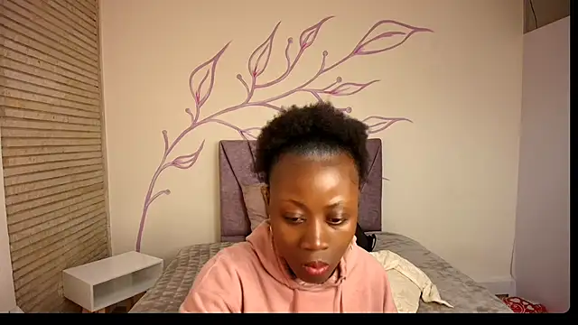 Snapshot of Sara_Naugty chatting on February 15, 2025, 12:11 pm Sara Naugty online show from February 15, 2025, 12:11 pm