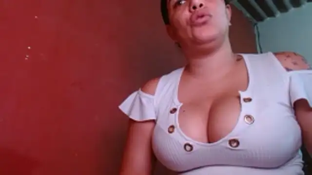 Tammyymilf online show from November 7, 2025, 5:24 pm