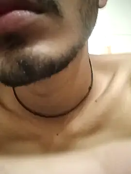 Snapshot of vas02vir chatting on February 17, 2025, 2:42 am vas02vir online show from February 17, 2025, 2:42 am