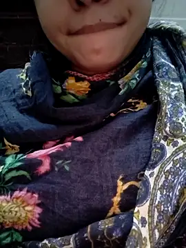 Snapshot of cute_IndianBabe chatting on November 30, 2025, 10:36 pm cute IndianBabe online show from November 30, 2025, 10:36 pm